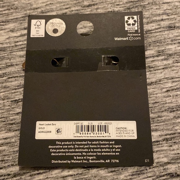 No Boundaries Gold-Tone Dangly Heart Shaped Lock Earrings - Picture 10 of 10